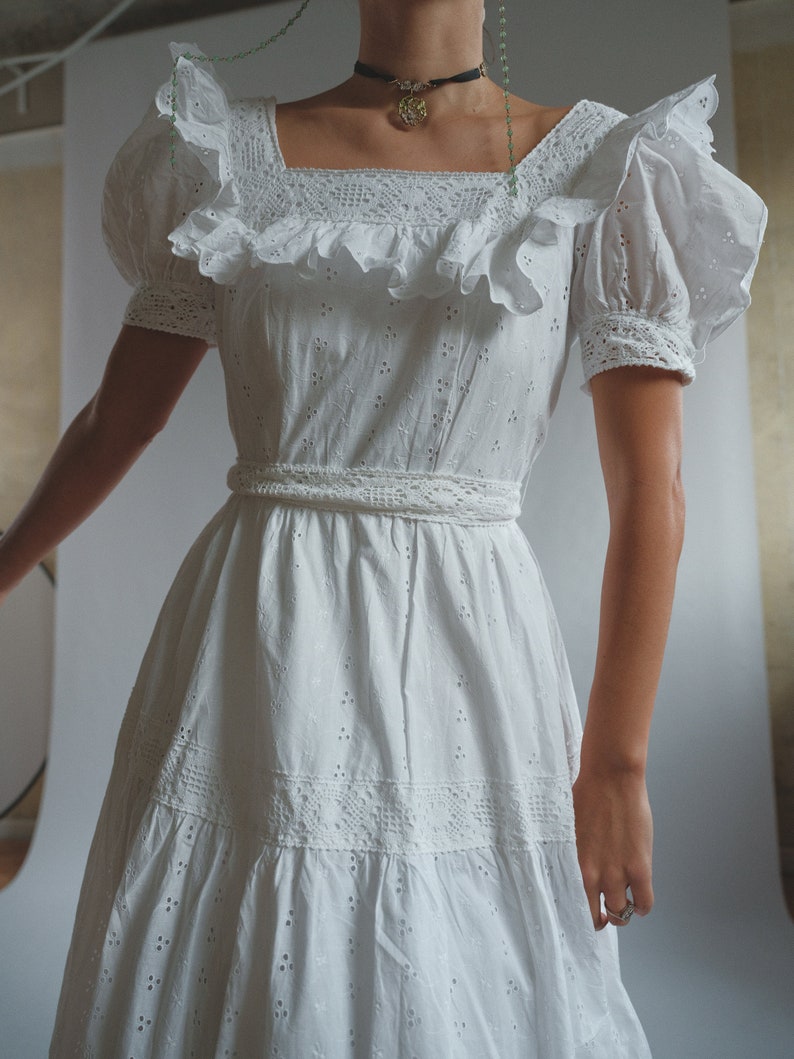 True Vintage White Cotton Anglaise Puff Sleeve Dress image 9