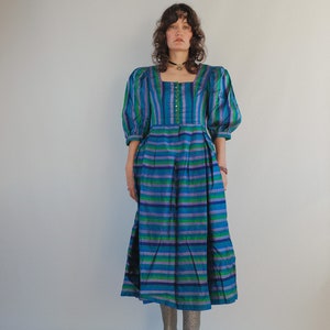 The Puffiest Puff Sleeve True Vintage Peasant Dress XS image 6