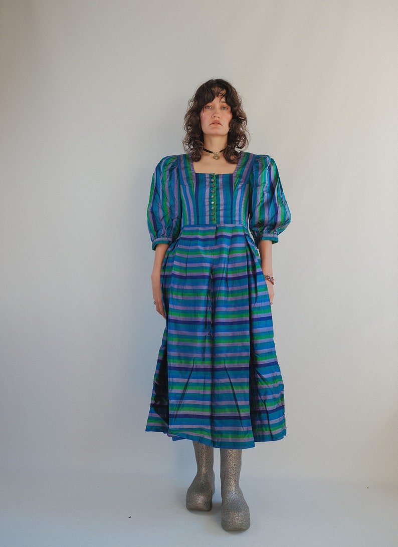 The Puffiest Puff Sleeve True Vintage Peasant Dress XS image 6