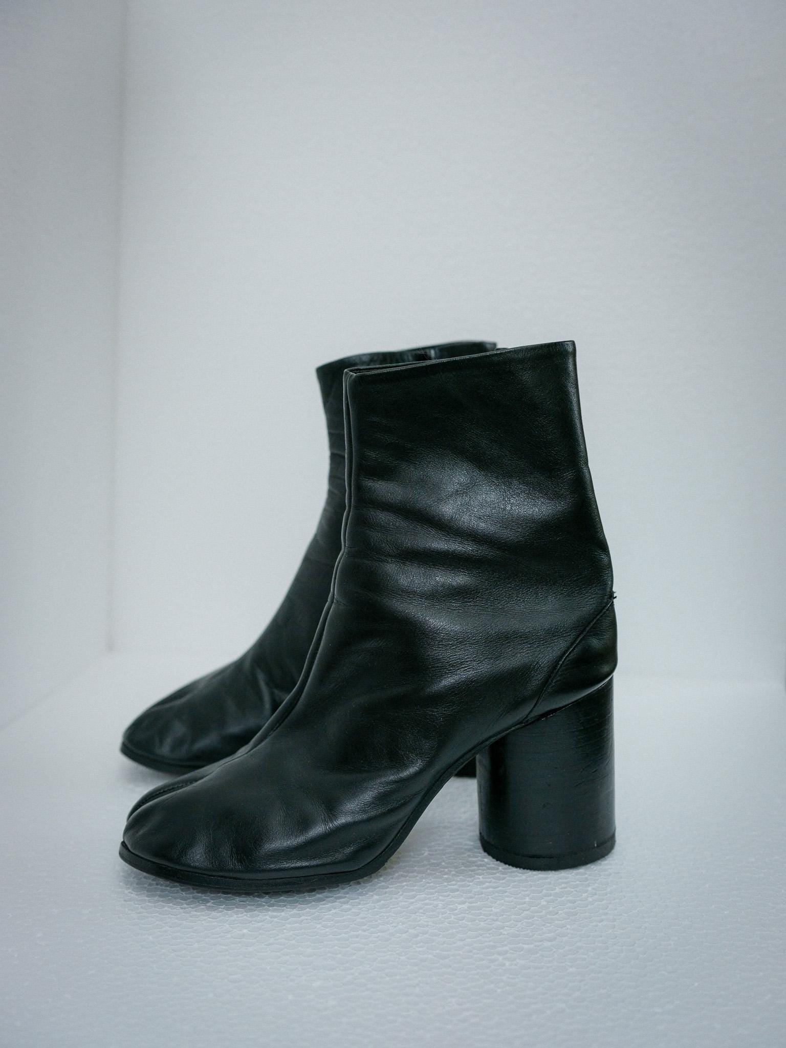 Margiela Tabi Boots 1990s Black Leather Size EU 39 U.K. 6 - Etsy