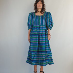 The Puffiest Puff Sleeve True Vintage Peasant Dress XS image 3