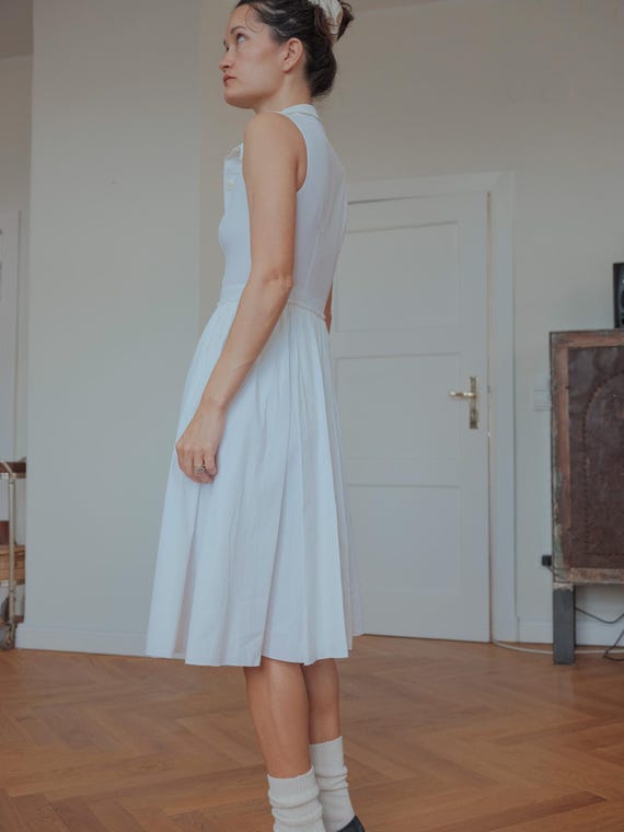 vintage prada dress taniasarin wearing S/S 2009 @prada purchased from @tabvintage Resort 2008 Belted Floral Dress