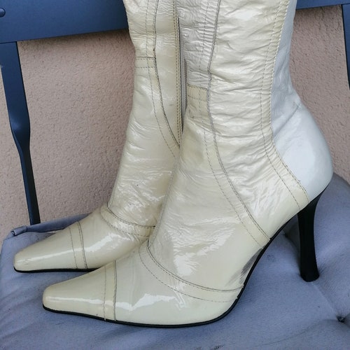 Vintage 1990's Faux Leather White Cream 