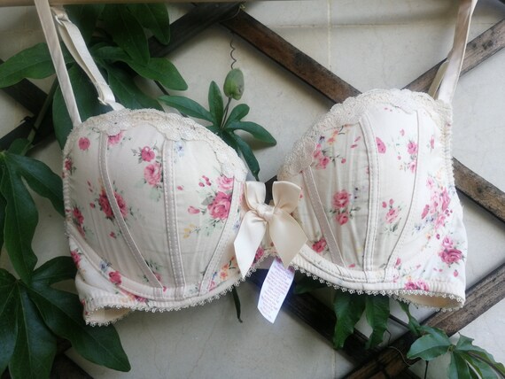 1990s La Senza Bra Laura Ashley Style, Cotton, Push Up, Padded, Underwire  Size UK 32B /EUR 70B -  Denmark