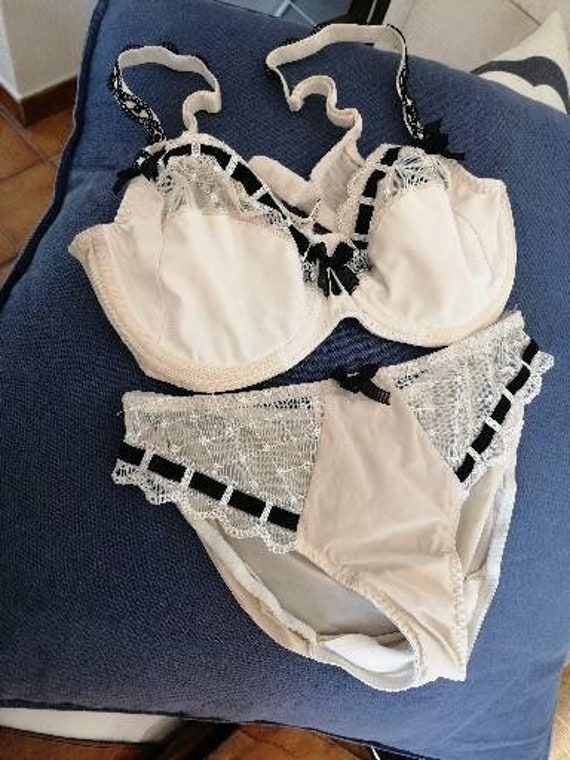 Vintage 1980s French Bra and Panties Set by Prima Donna, off White