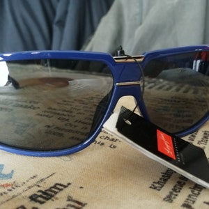 1980s with Tags Blue Lagofree Sunglasses unused