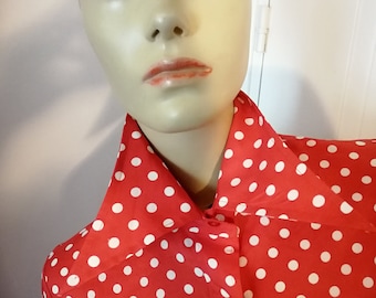 Vintage 1970s French Large collar, spear collar red and white polka-dot blouse /shirt size eu 44 /uk 10 to 12 mint condition