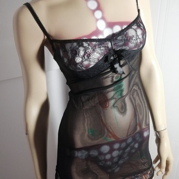 Vintage 1980s Unusual Black very see through Tight fit lingerie slip /dress Underwire size small UK 32C,fr 85C,eu 70C mint condition