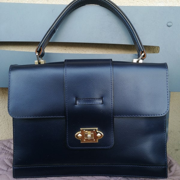 Vintage 1960s Original dolly/Mod Blue Faux leather Handbag