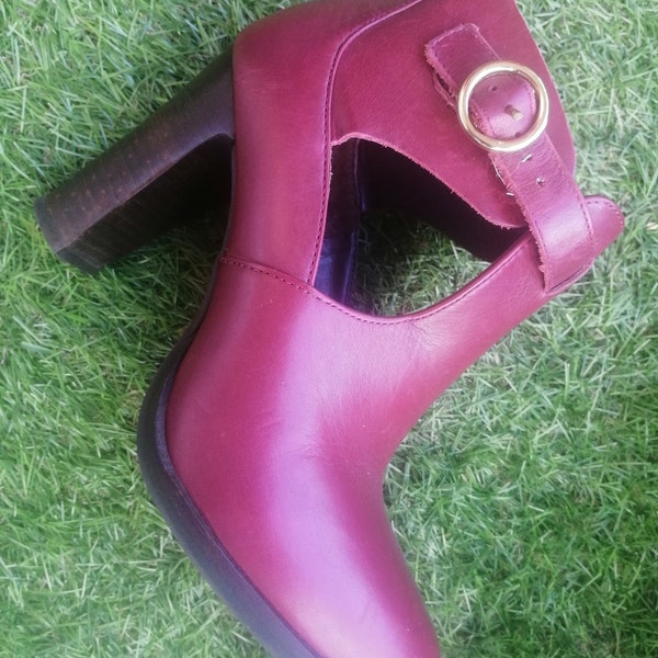 Vintage 1990's dark red leather unused Ankle boots high heels Eu 36 by San Marina