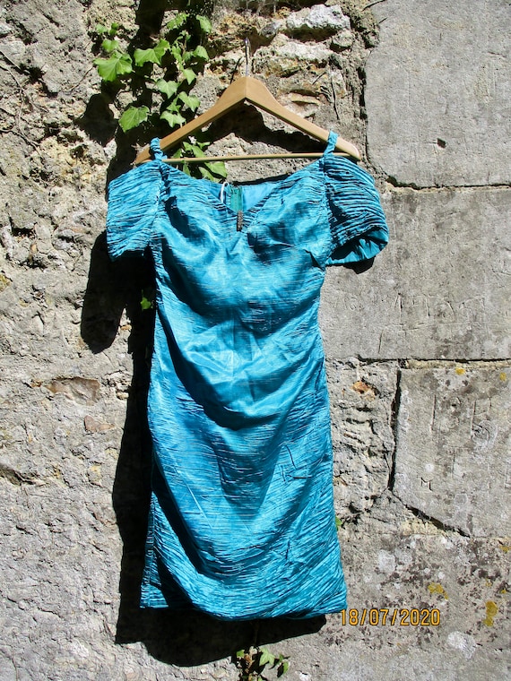 unusual cocktail dresses 24 Unique Cocktail Dresses For Any Celebration