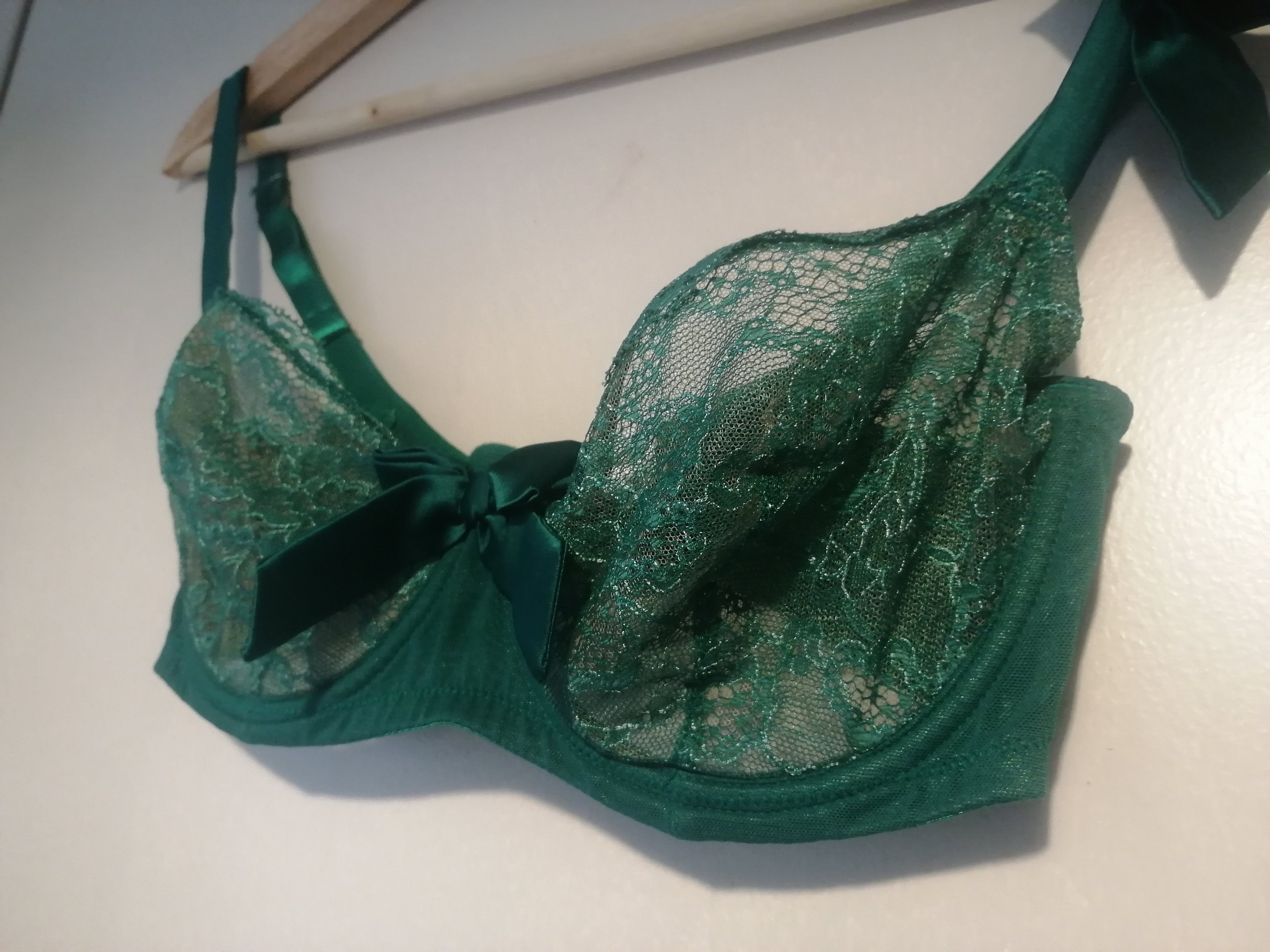 Vintage 1990s French Green Lace /see Through Bra UK Size 32D - Etsy