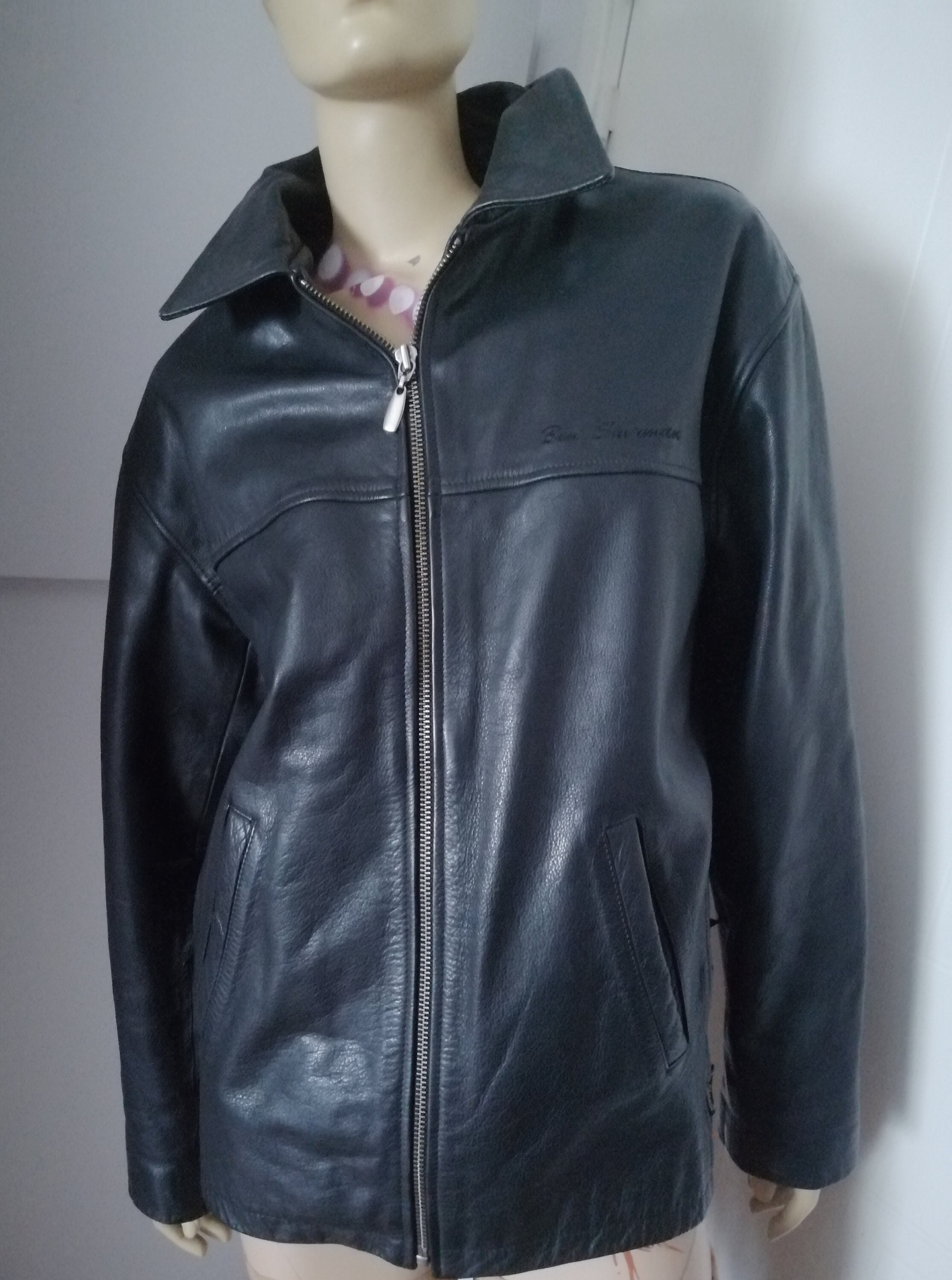 Vintage 90s Real Leather Boxy, Bomber Jacket Ben Sherman Size Small to Medium, Dark Brown Mint Condition Leather - Etsy Vintage 90s Real Leather Boxy, Bomber Jacket Ben Sherman Size Small to Medium, Dark Brown Mint Condition Leather - Etsy