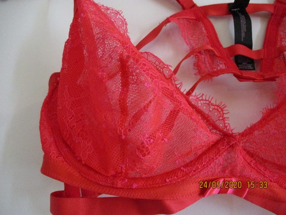 Vintage VICTORIA SECRET Very Sexy Unlined Demi Bra 36C 100% Nylon -   Israel