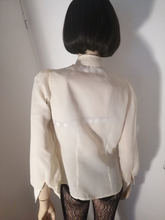 Vintage 1970s French pussy bow sheer blouse size … - image 4