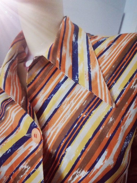 Vintage 1970s Silk /Rayon French blouse very big … - image 3