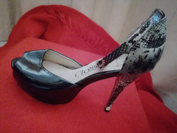 Vintage 1990's platform snakeskin high heels shoe… - image 6