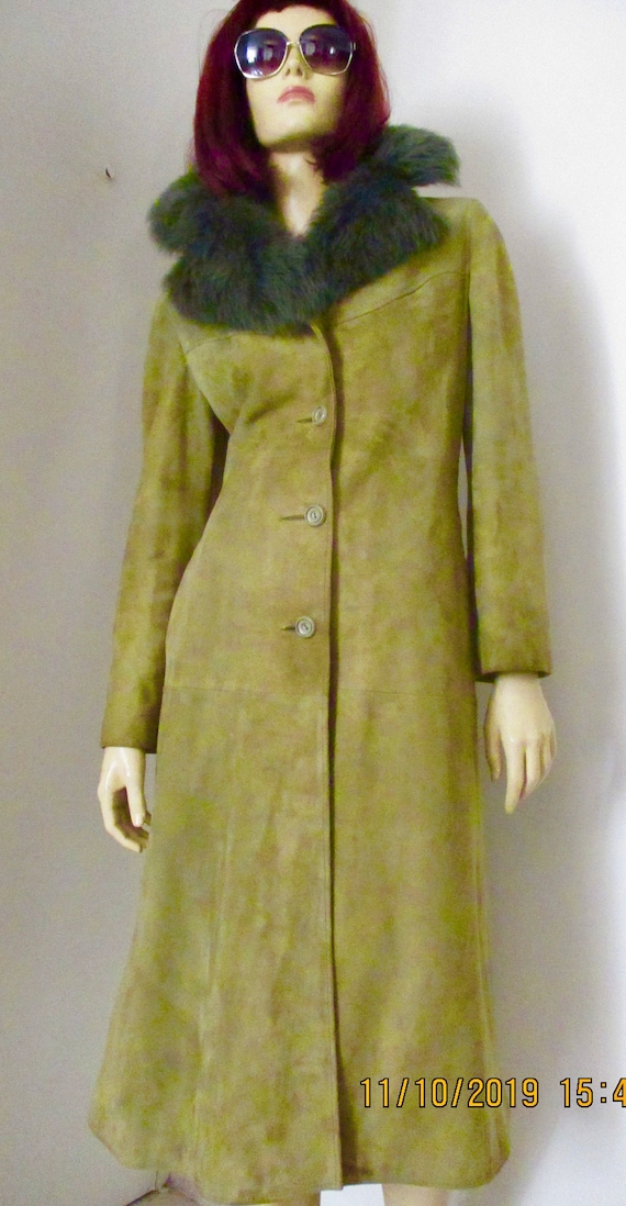 Vintage 1970S Suede Trench/Mac with Faux Fur Colla
