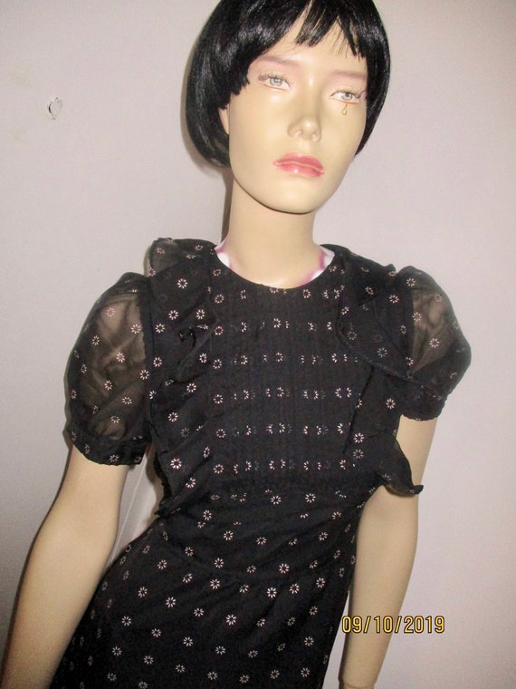 Vintage 1970s Maxi very Similar to Ossie Clarke /C
