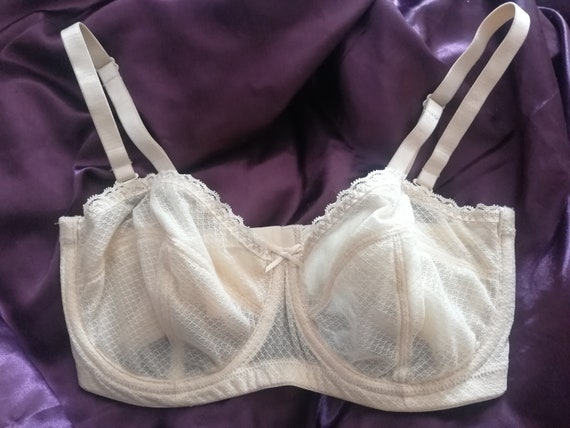 Vintage 1950s Original cream, boned unused burlesque bra see through size 32E UK View 2