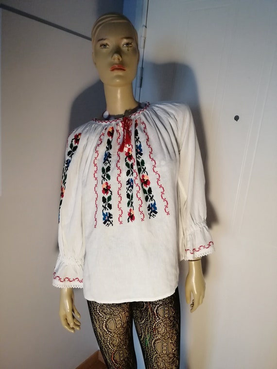 Vintage 70s/80s Folklore, Romanian, Thick cotton,… - image 1