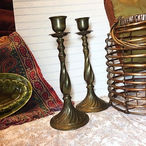 Vintage brass candlestick holders/pair of 2