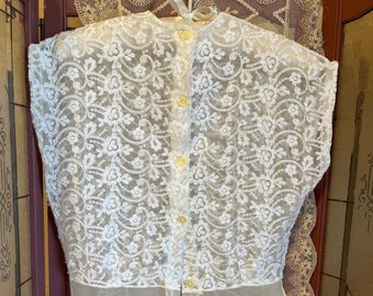 Amazing 1950’s Lace Blouse!