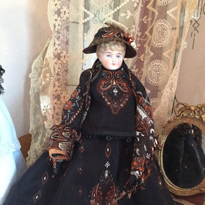 Scrumptious Five Piece Autumn Doll Costume- Alice Leverett