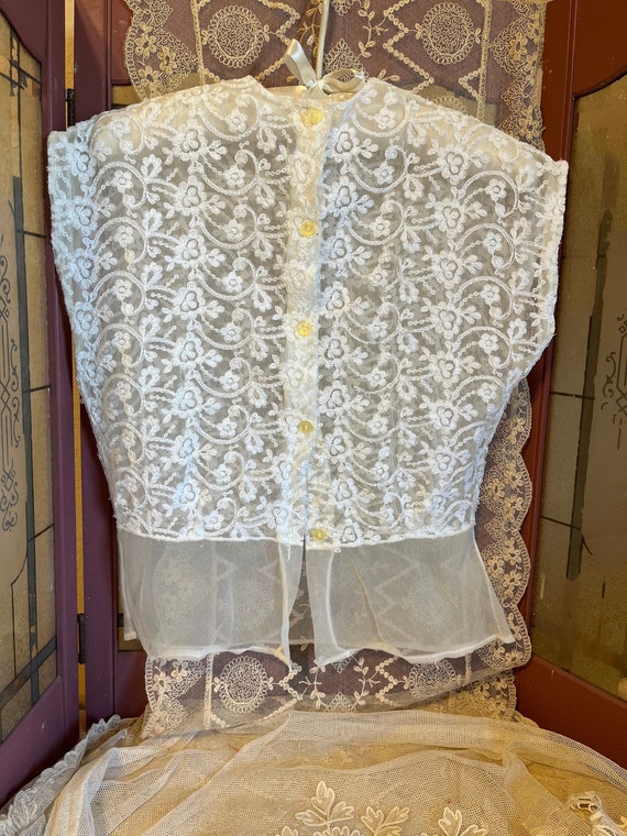 Amazing 1950’s Lace Blouse!