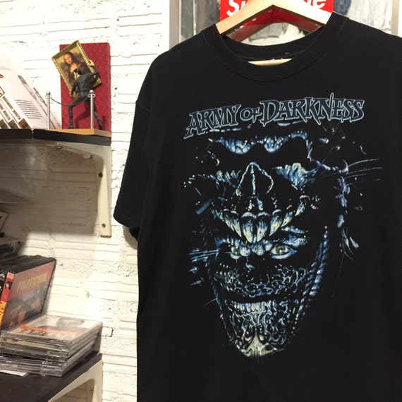 Army Of Darkness Adventure Horror Movie Tee Shirt
