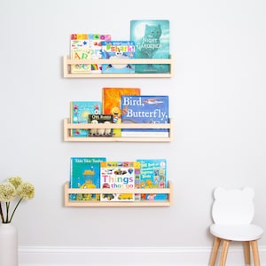 Nursery Bookshelf, Nursery Shelves, Nursery Decor, Gender Neutral Gift, Children's Bookshelves, Floating Shelves, Kid's Bookshelf