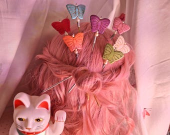 Japanse Kanzashi-haarspeld - handgemaakte haarspeld met kralen - vlinder en parel - Kies je kleur!