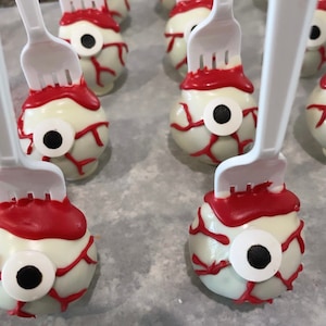 Halloween Eyeball Cakepops image 1