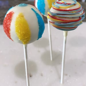 Beach Ball Cakepops