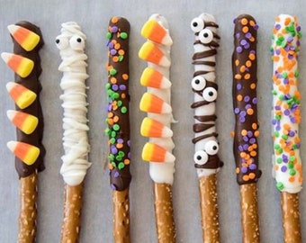 HALLOWEEN Chocolate Dipped Pretzel Rods