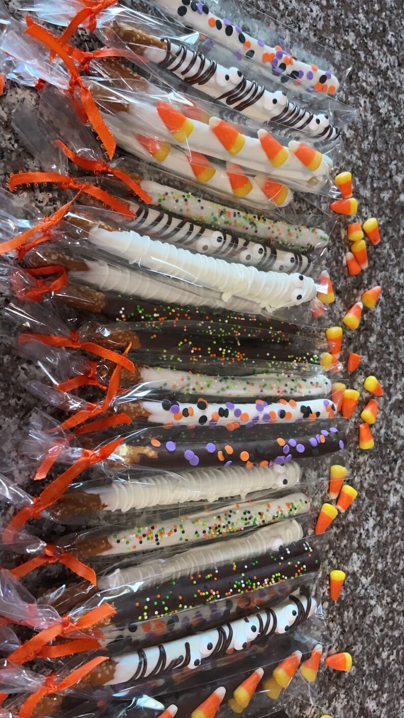 HALLOWEEN Chocolate Dipped Pretzel Rods Etsy