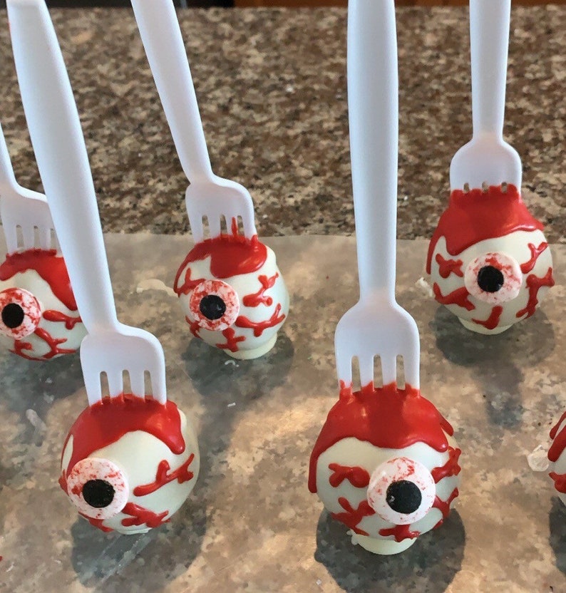 Halloween Eyeball Cakepops image 6