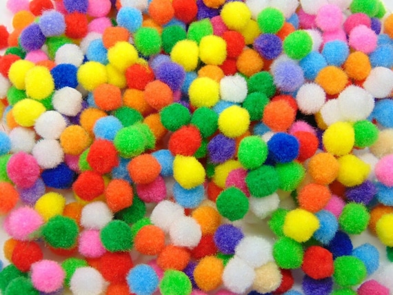 Pompones de 10 mm Colores mixtos Mini Pom Pom Tarjetas Haciendo Artes Y  Manualidades Niños