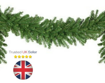 RetailSource Canadian Pine Garland 240 Tips Green 25 cm x 2.74 m 1 pack