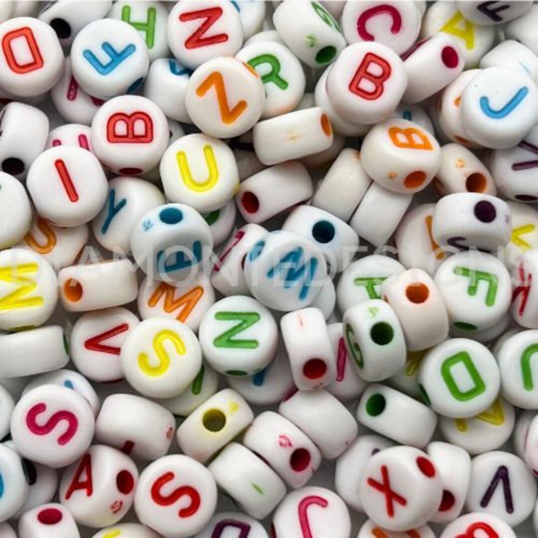 Alphabet Beads 7mm 250/Pkg-White Round W/Black Letters - 082676064807