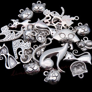 Tibetan Silver Random Mixed Cat Charms Pendants Pet Animal + Designs Jewellery