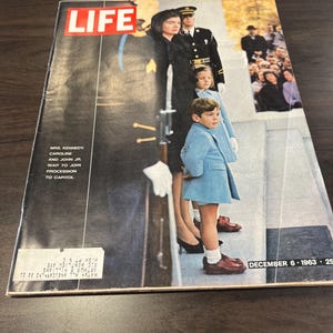 December 6, 1963 Life Magazine President John F. Kennedy Funeral Edition