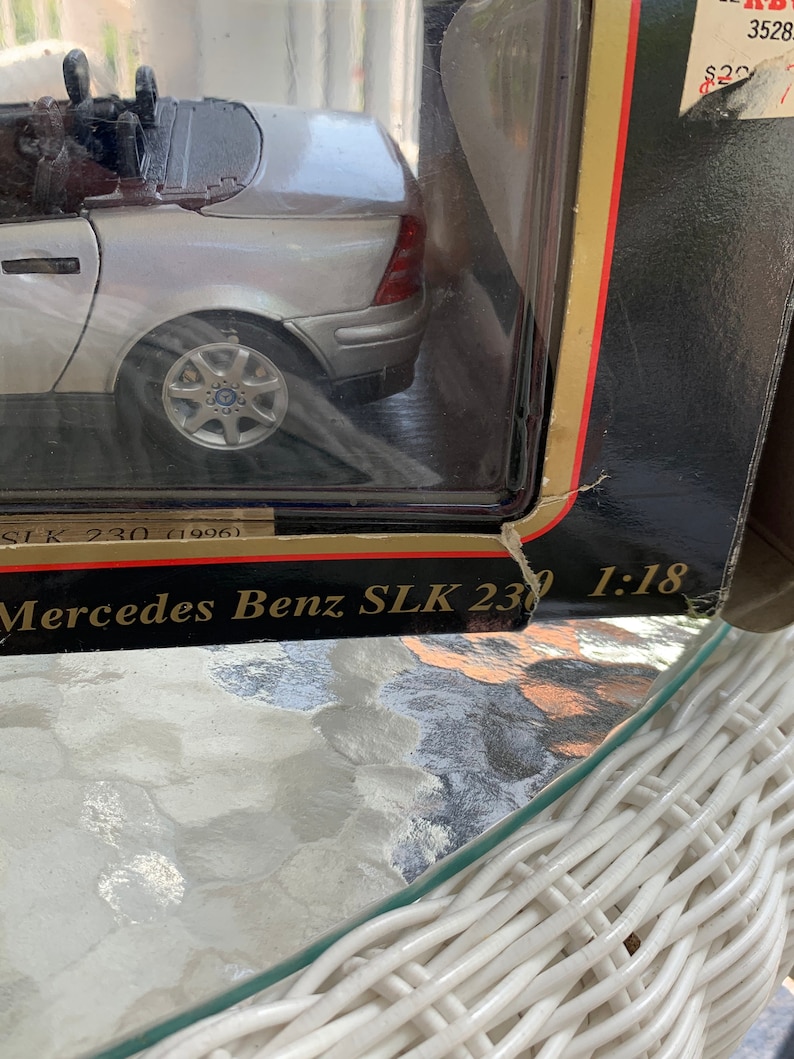 Maisto Special Edition Mercedes Benz SLK 230 1996