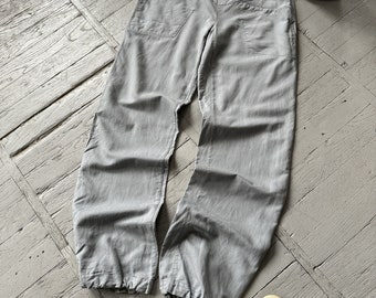 Vintage Women's Arcteryx Relaxed Fit Cotton Outdoor Pants Joggers Gray Size 30