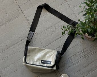 Freitag Recycled Messenger Recycle Vegan Eco Crossbody Bag Gray Size 11''x8''