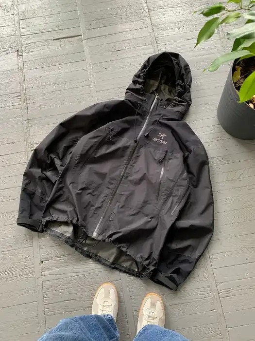 Arcteryx Goretex Shell Jacket Black Size Large L Outdoor - Etsy