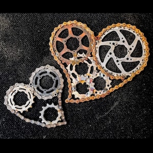Steampunk Heart Bike Art: Welded Reclaimed Bicycle Chain Sculpture