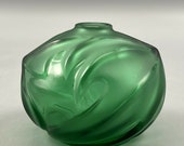Lalique Soliflore Royal Palm Antinea Bud Vase Green Signed