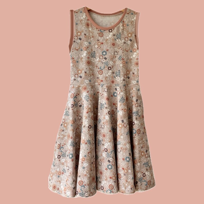 Drehkleid Kleid mit Tellerrock ärmellos Blumen Taupe