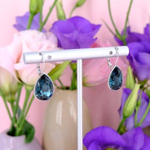 Short drop earrings 925 silver dark blue Swarovski crystals minimalist jewelry blue stone NOBEL JEWELRY